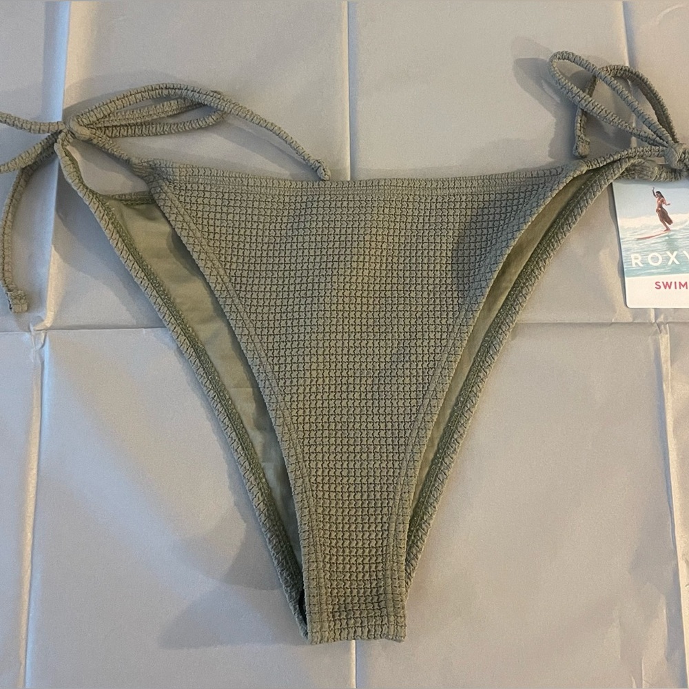 NEW…ROXY Essaouira Tie-Side Bikini Bottom - Picture 3 of 5